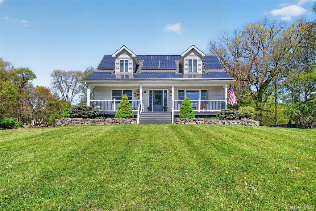 Photo of 114 Last Road, Middletown, NY 10941 (MLS # 990617)