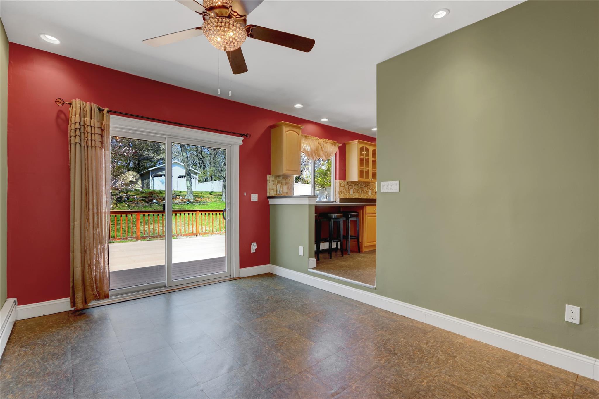 7 Fisk Road, Holtsville, New York image 12