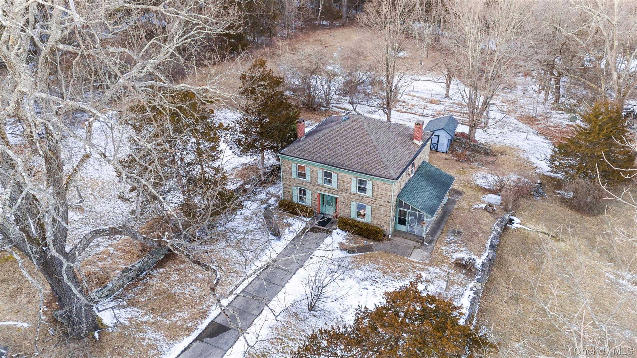 668 N Chodikee Lake Road