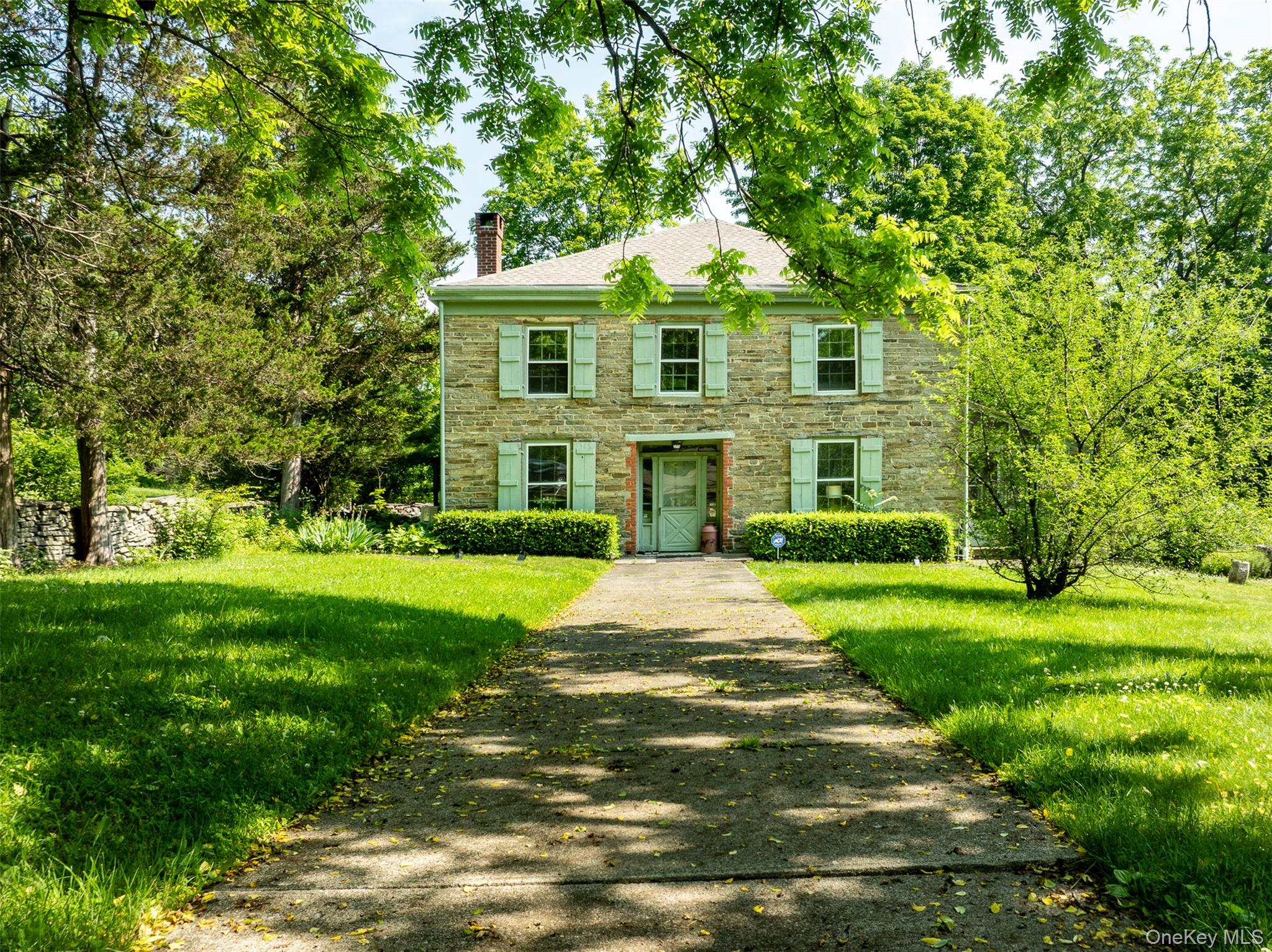 668 N Chodikee Lake Road