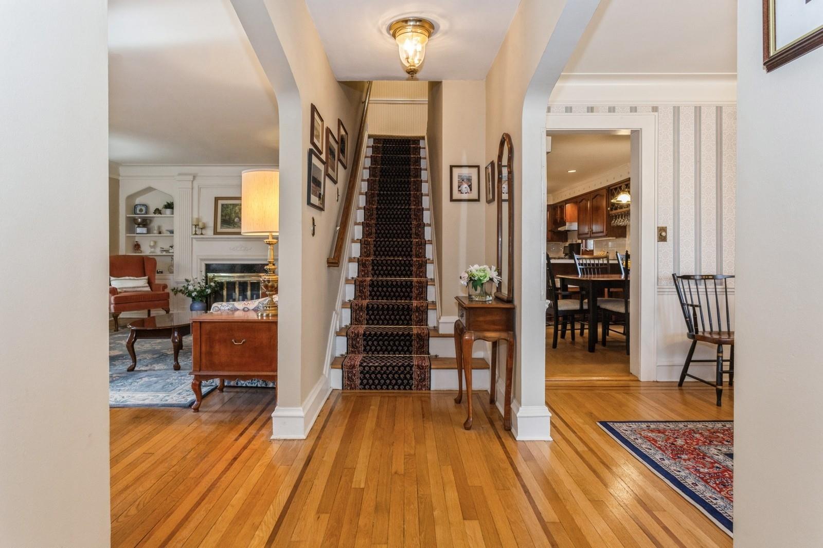 67 Bedell Avenue, Hempstead, New York image 3