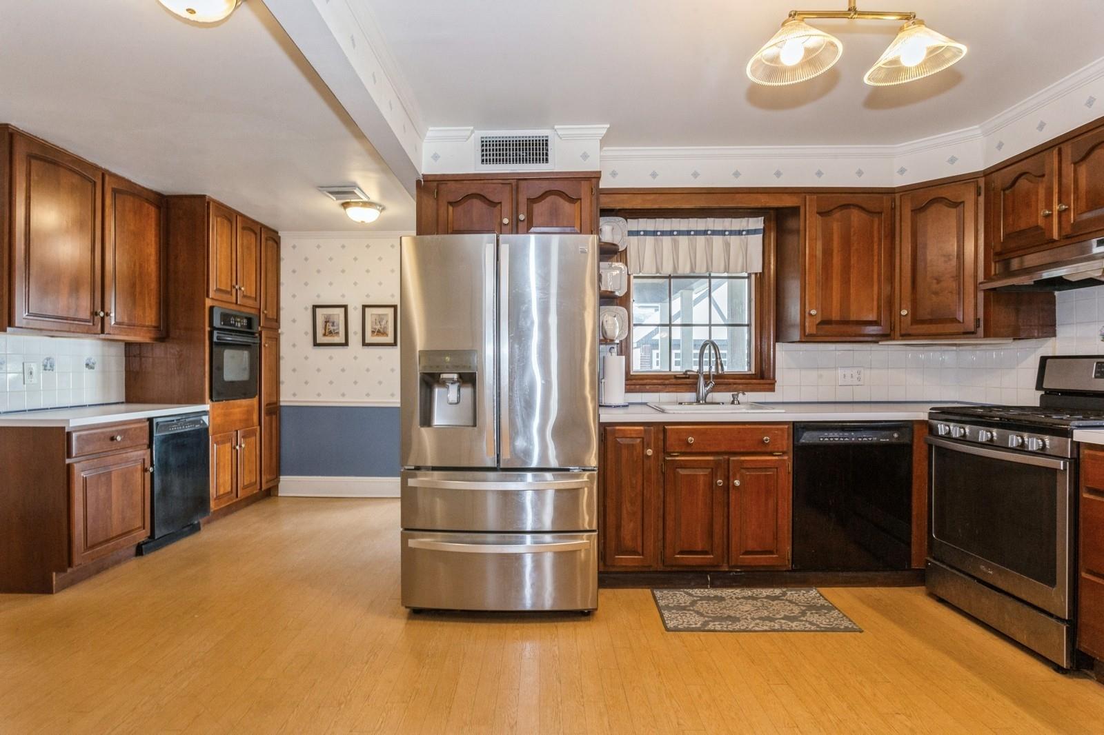 67 Bedell Avenue, Hempstead, New York image 10