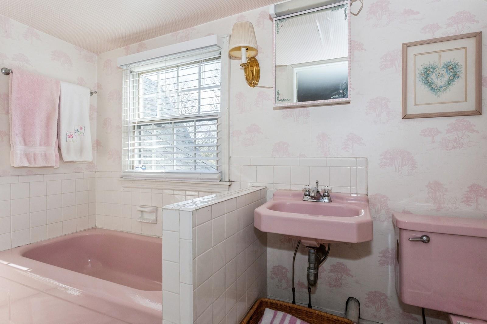 67 Bedell Avenue, Hempstead, New York image 24