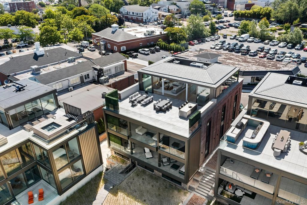 Photo of 2 B West Water, Sag Harbor, NY 11963 (MLS # 959203)