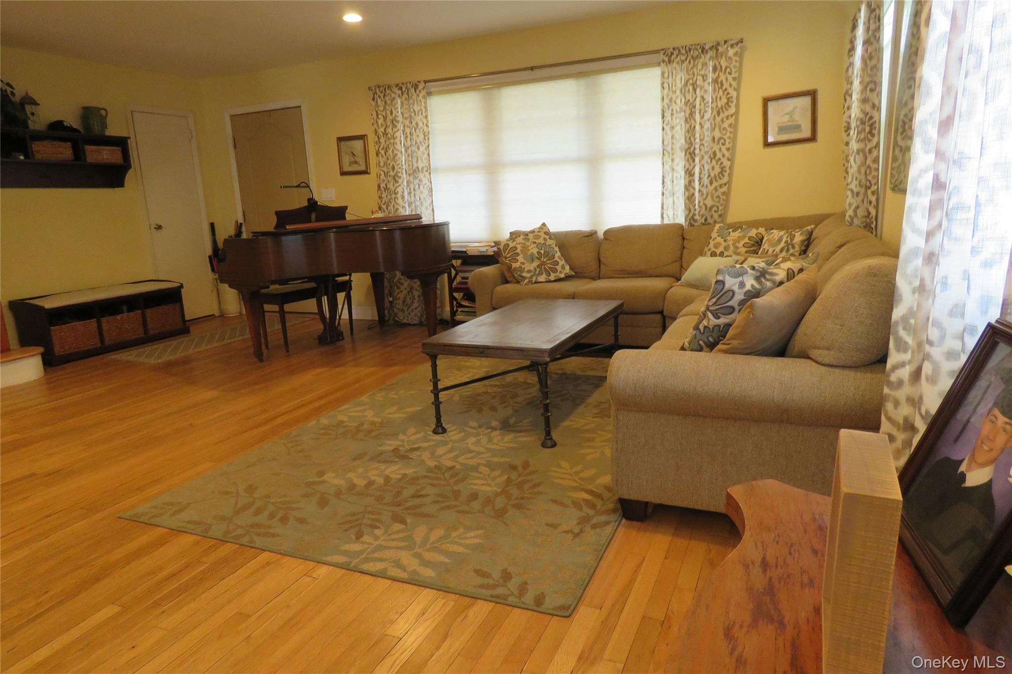 182 Siegel Boulevard