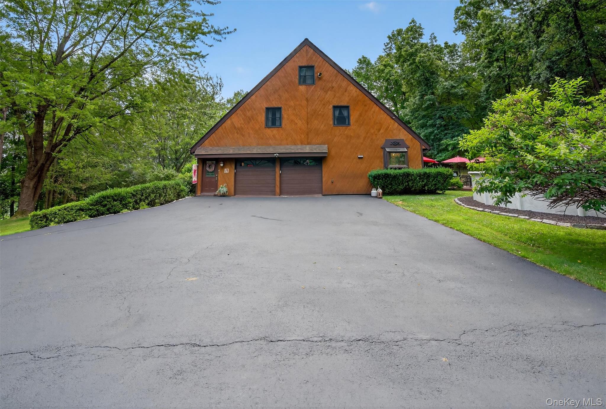 41 Hickory Hill Road