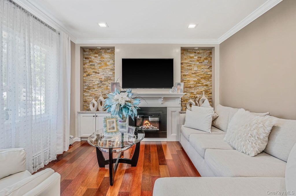 Photo of West Hempstead, NY 11552 (MLS # 835931)