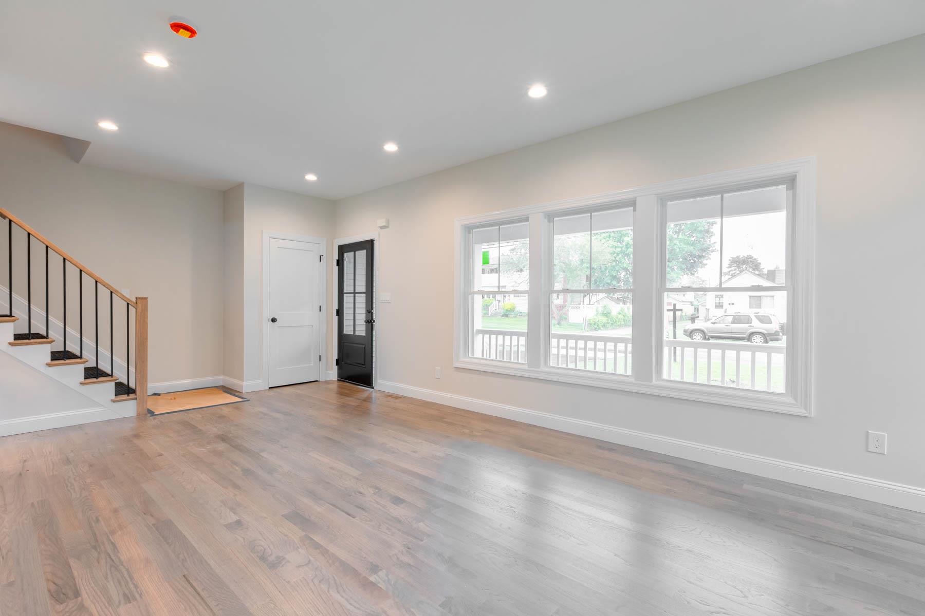 29 Ireland Place, West Babylon, New York image 6