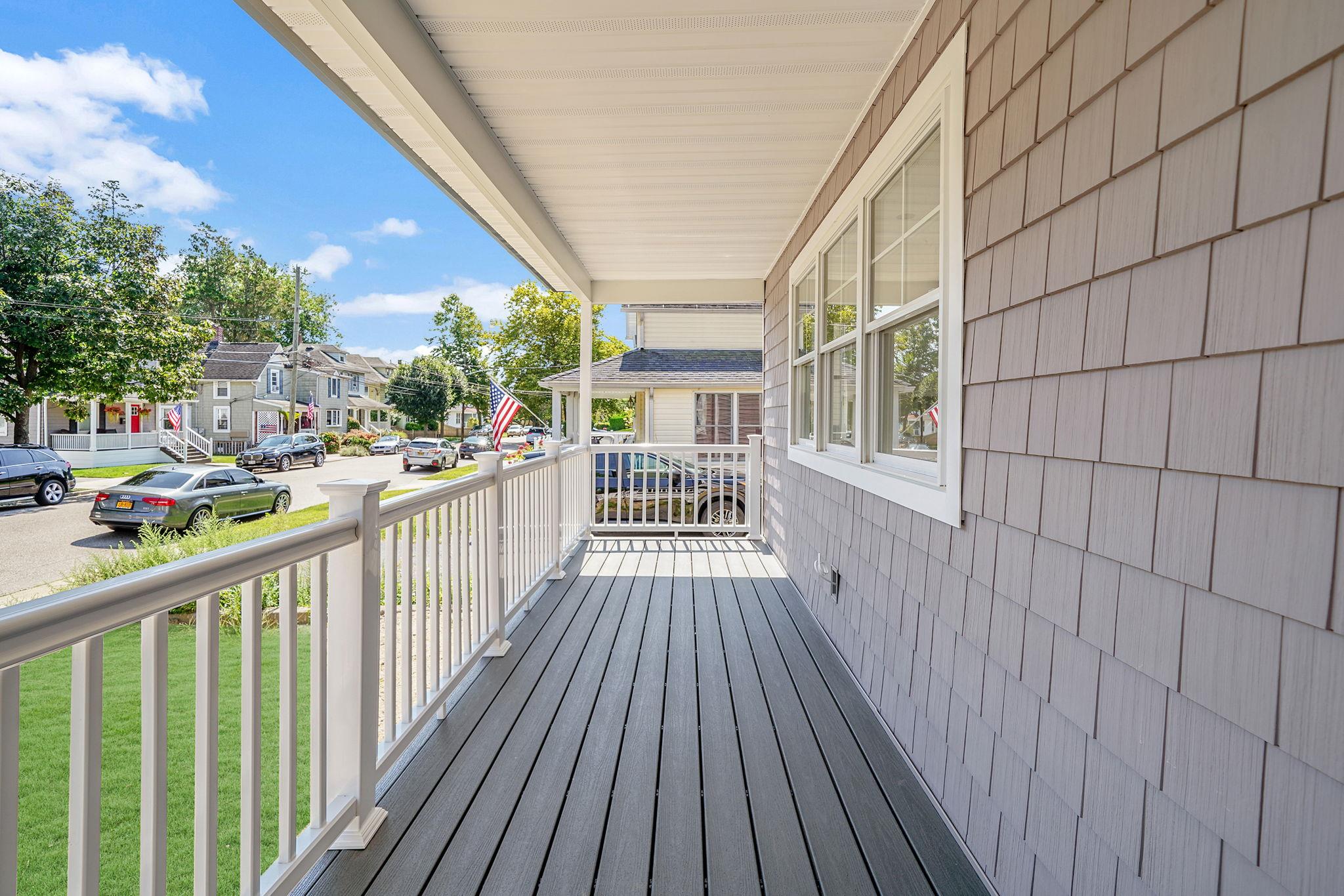 29 Ireland Place, West Babylon, New York image 3
