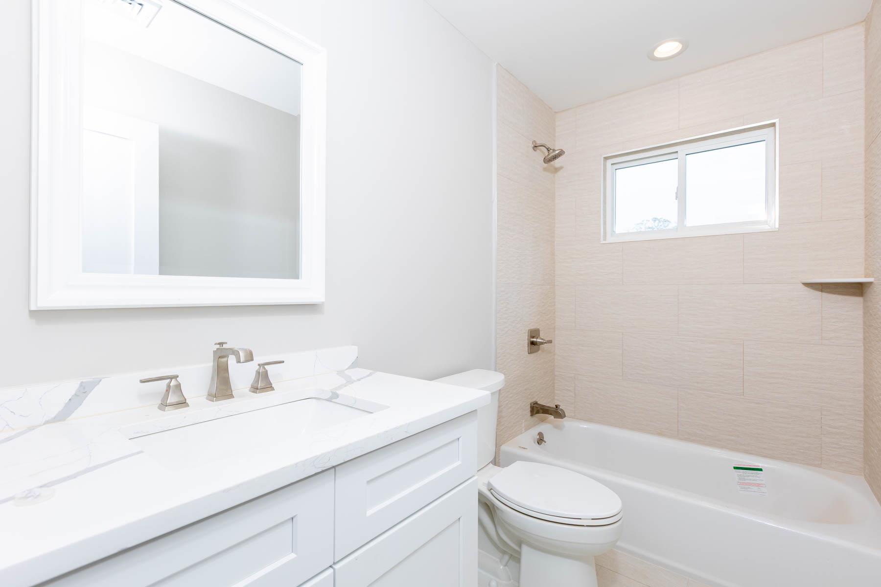 29 Ireland Place, West Babylon, New York image 21