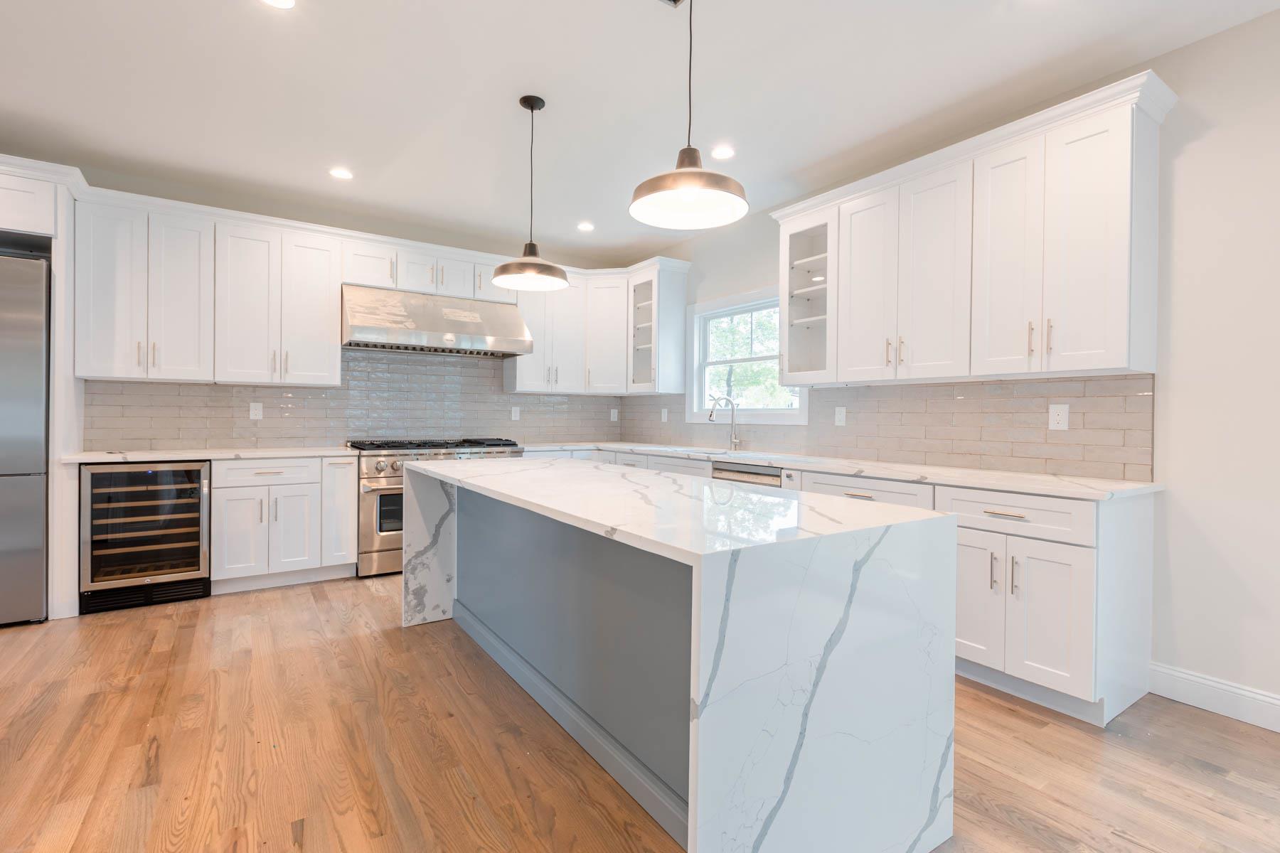 29 Ireland Place, West Babylon, New York image 7