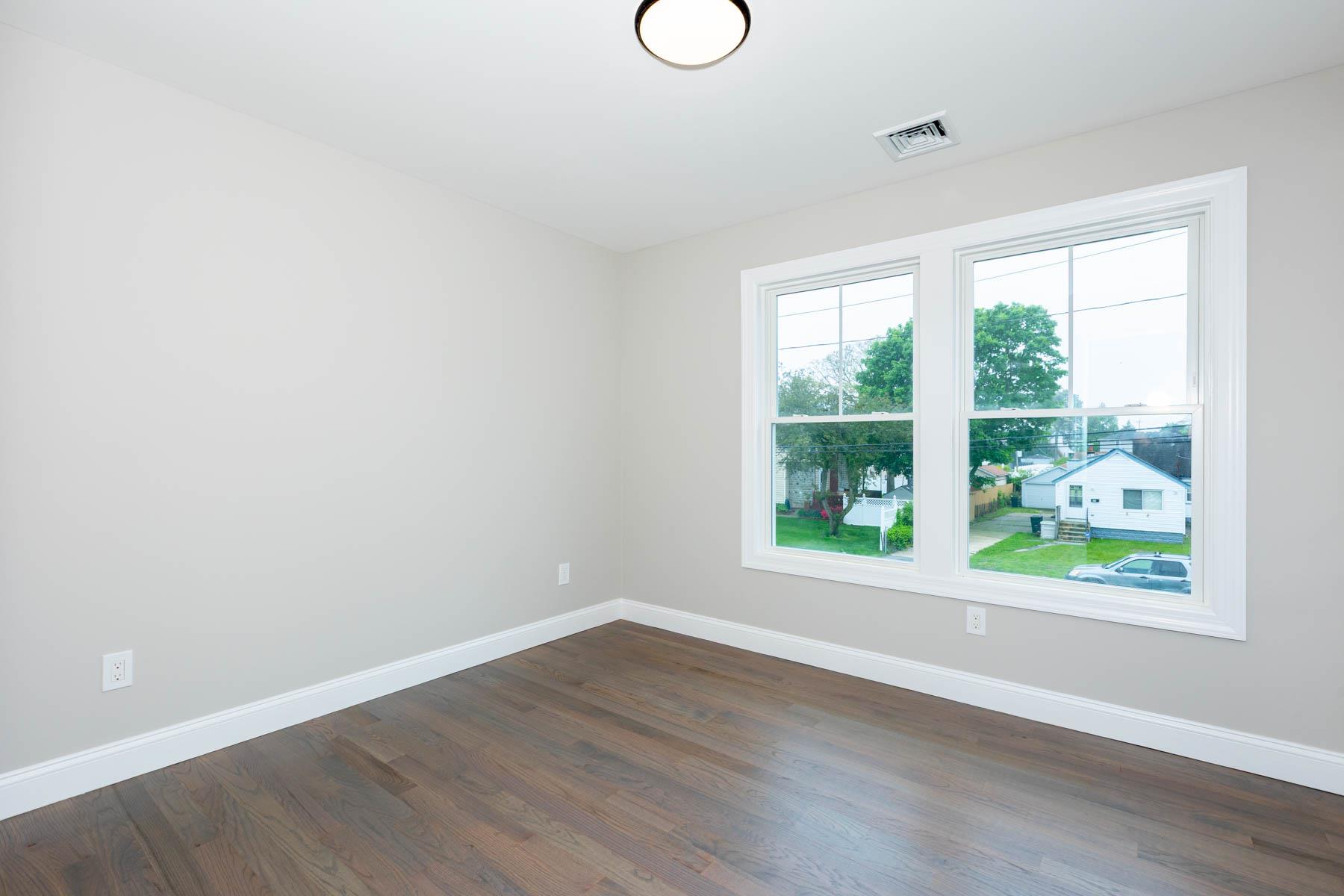 29 Ireland Place, West Babylon, New York image 22