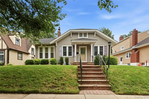Photo for 16 Superior Road