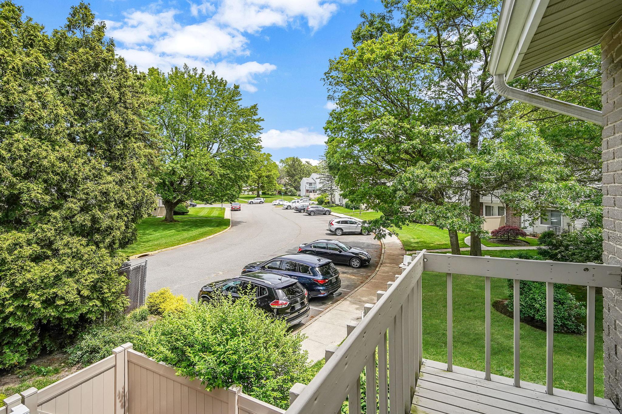 228 Springmeadow Drive #N, Holbrook, New York image 30