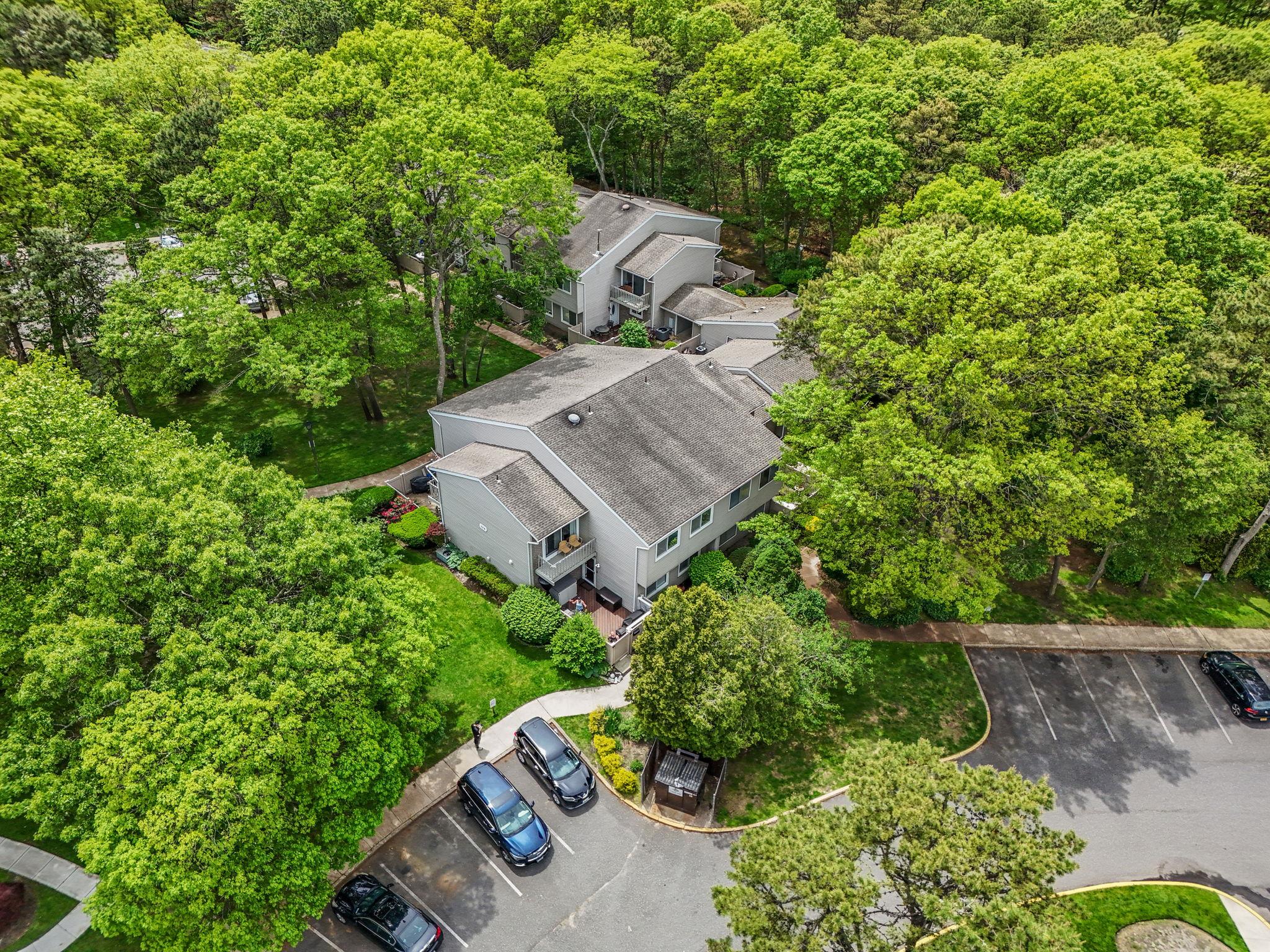 228 Springmeadow Drive #N, Holbrook, New York image 35