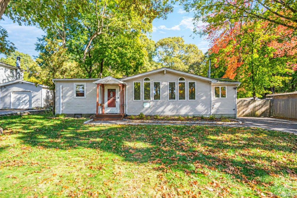Photo of 15 S Bicycle Path, Selden, NY 11784 (MLS # 1064834)