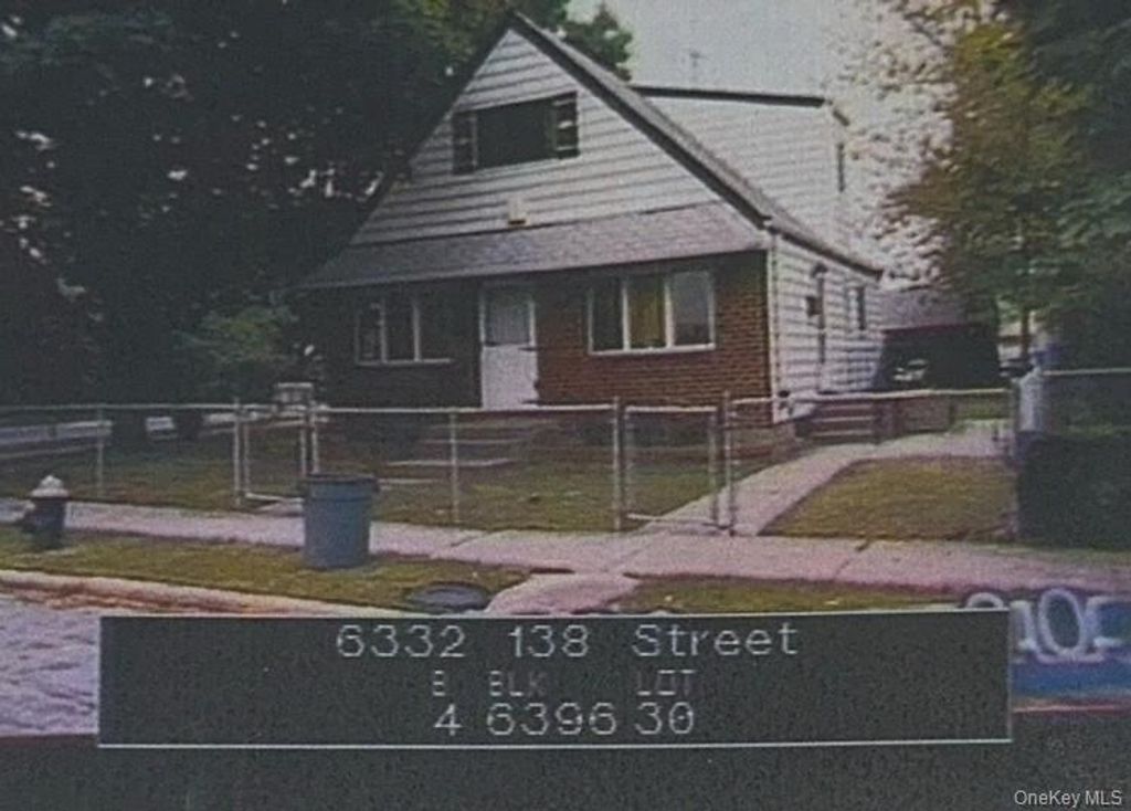 Photo of 6332 138th Street, Flushing, NY 11367 (MLS # 972060)