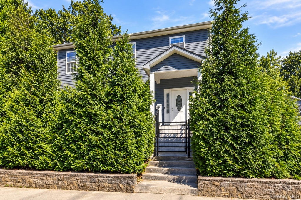 Photo of 214 Prospect Street, Newburgh, NY 12550 (MLS # 1048594)
