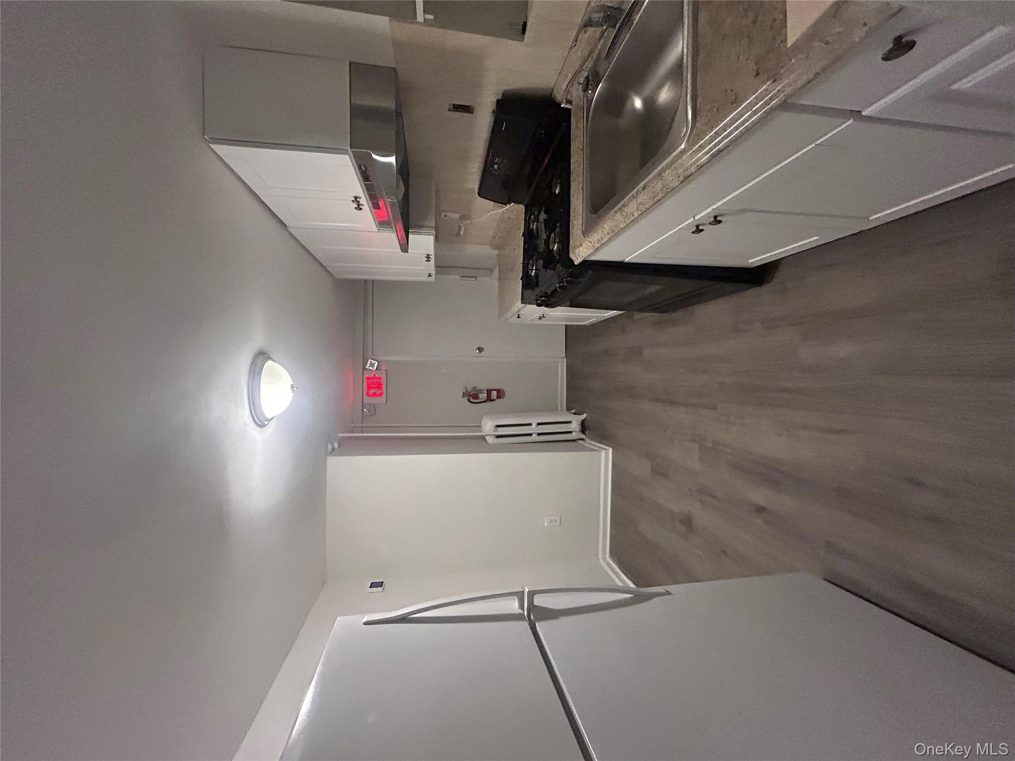 144 Waverly Street 1