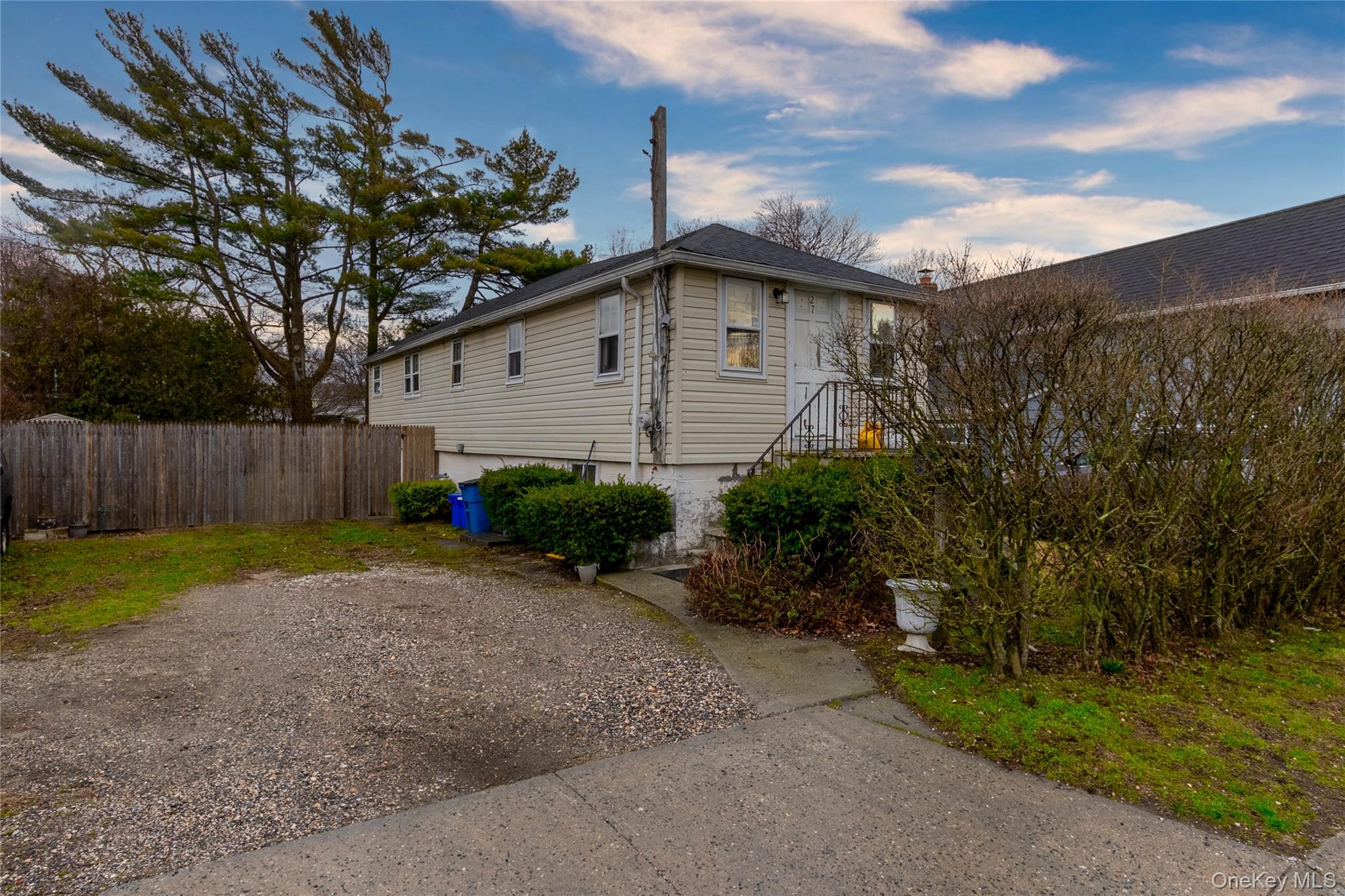 View of side of property