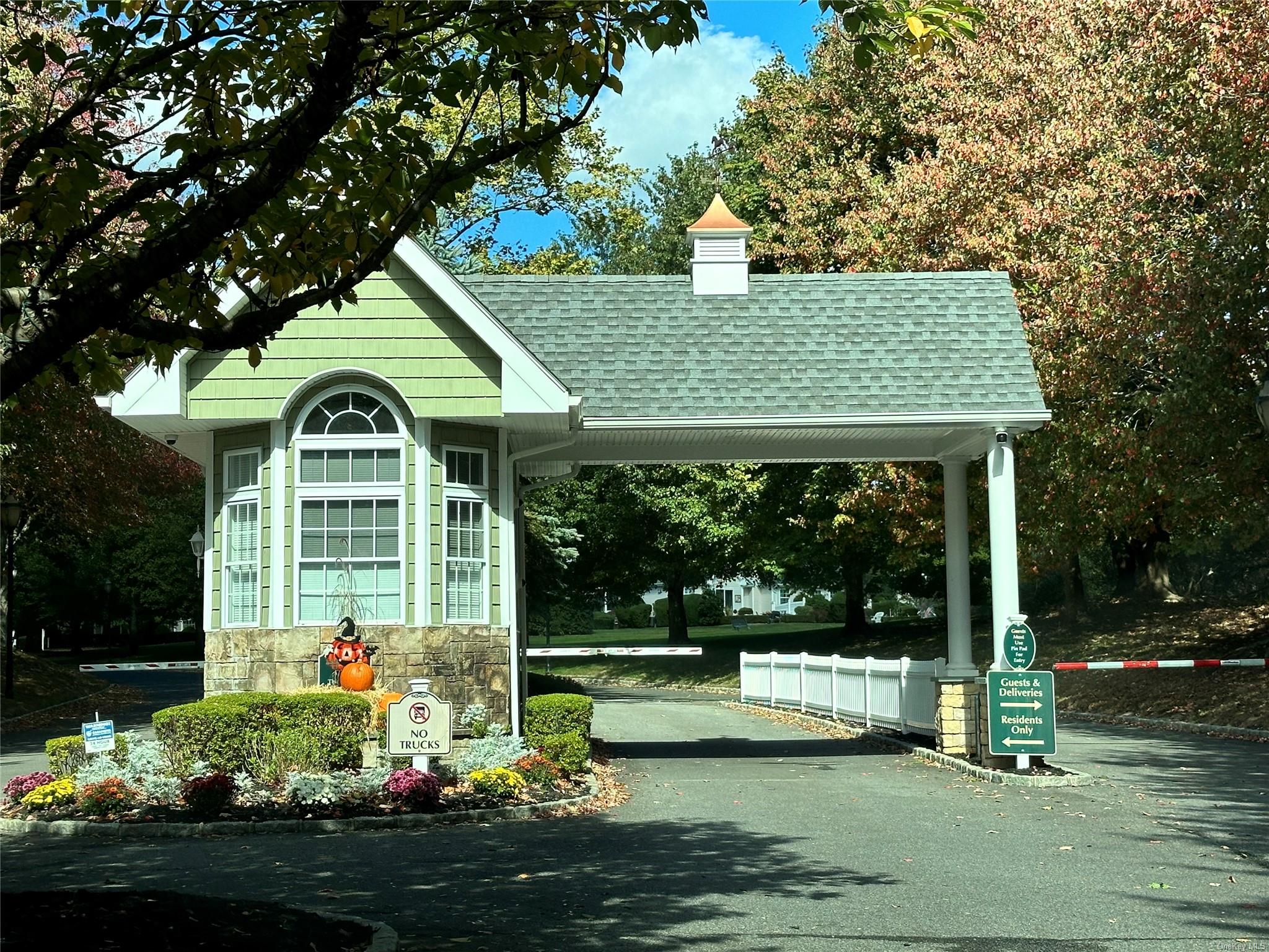 65 Saddle Lakes Drive #65, Riverhead, New York image 29