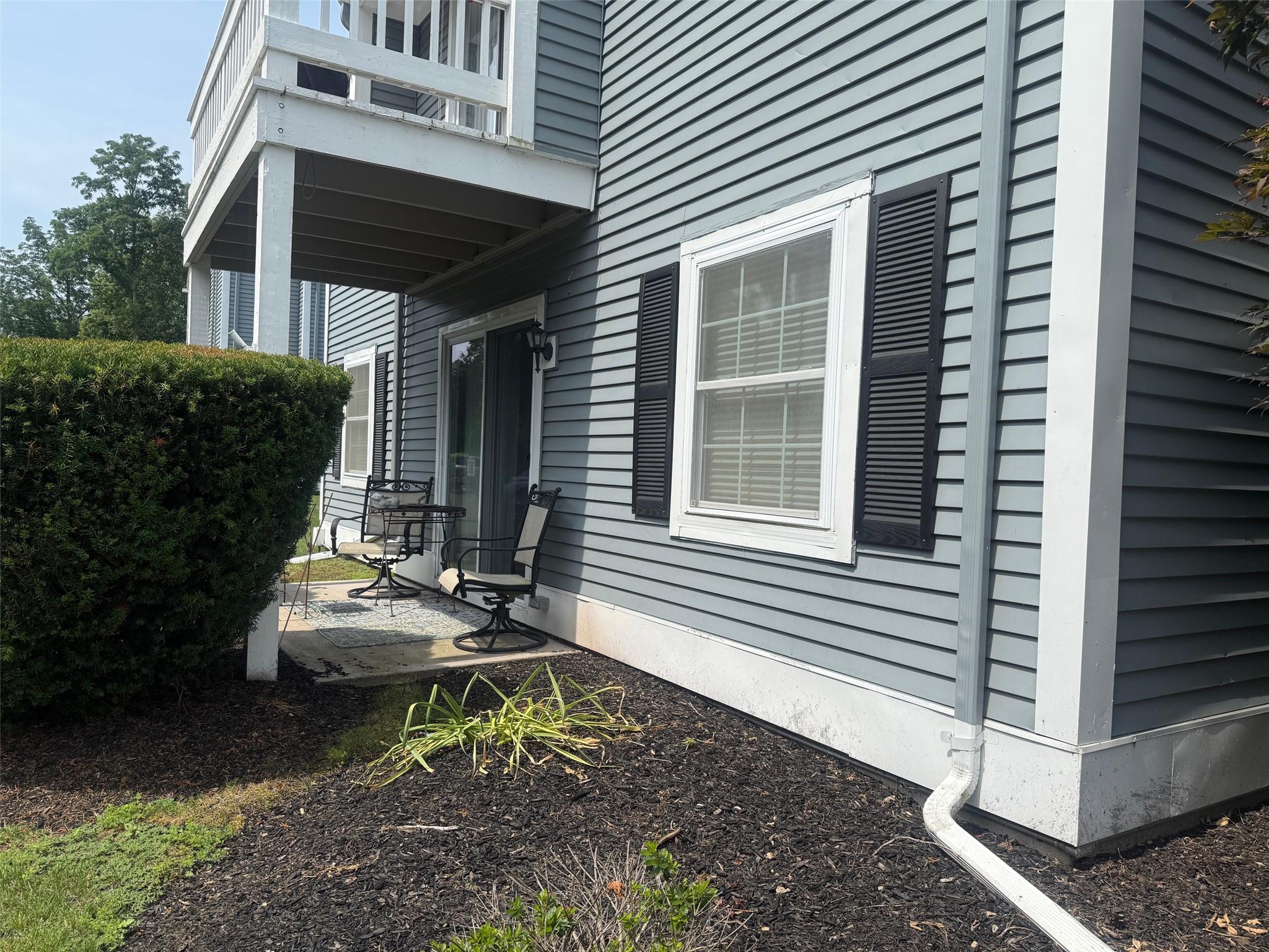 600 Commons Way A