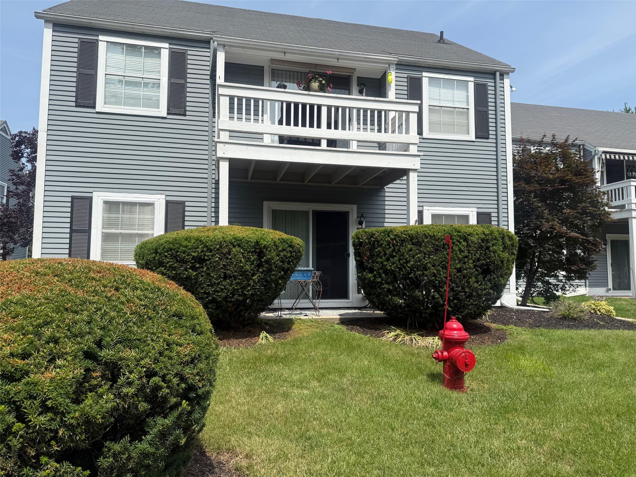 600 Commons Way A