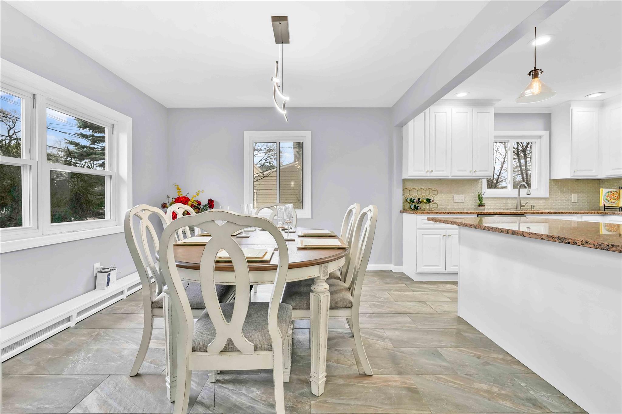 98 Woods Avenue, Rockville Centre, New York image 9