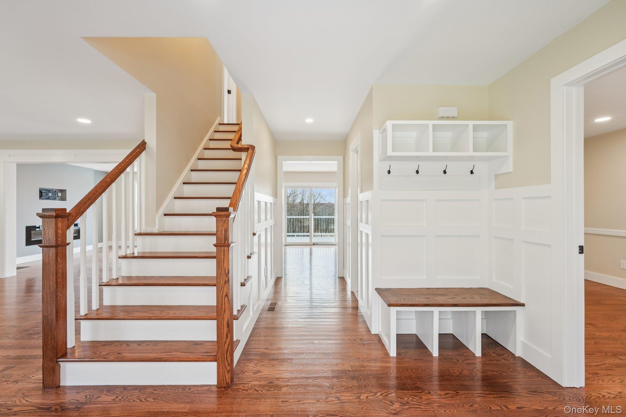 36 Hill And Dale Road