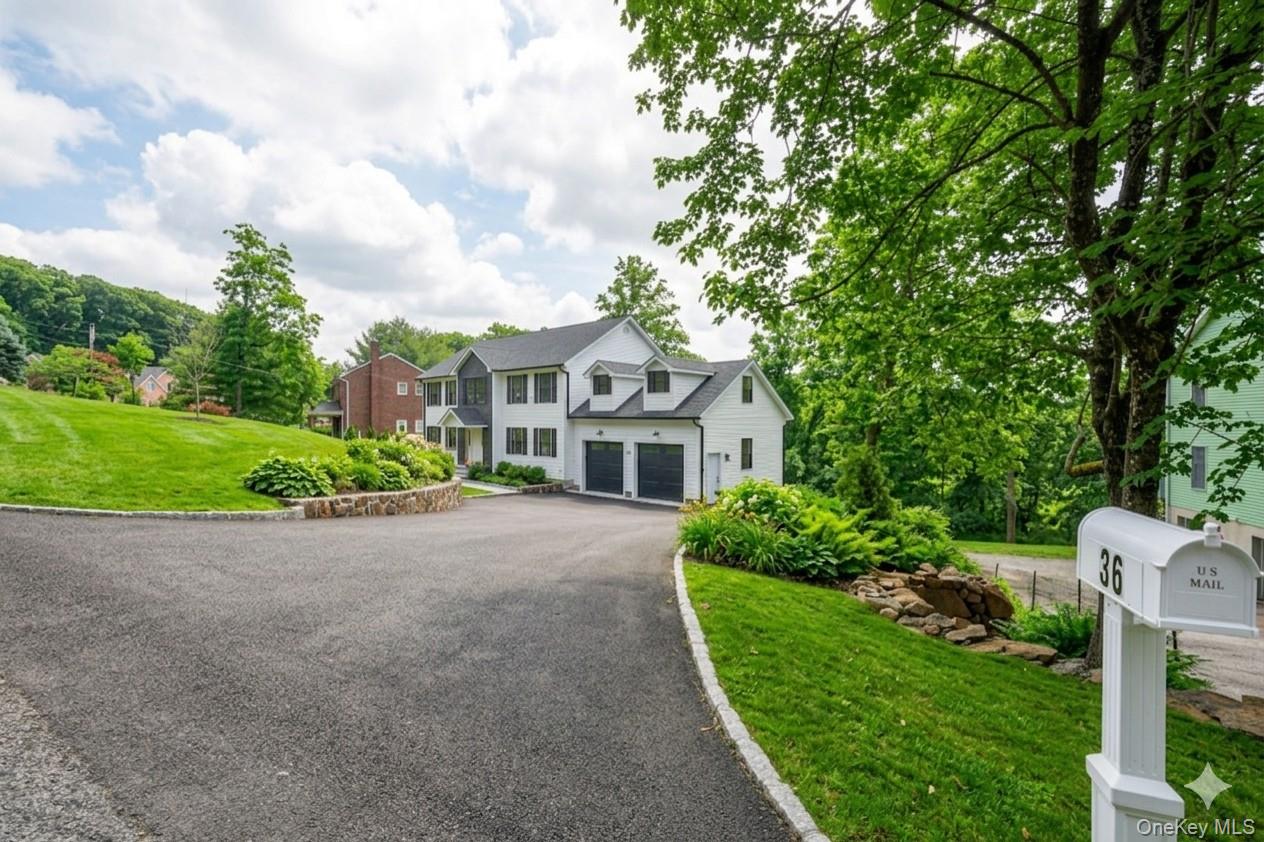 36 Hill And Dale Road