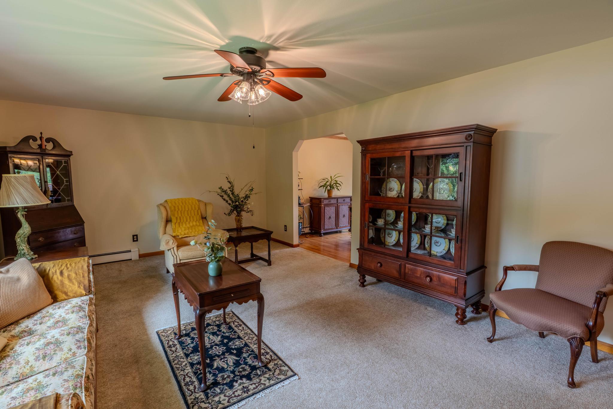 8 Robin Lane, Hyde Park, New York image 7