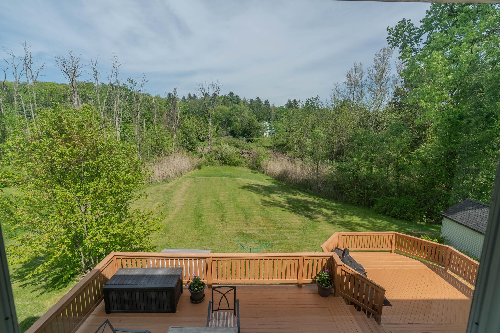 8 Robin Lane, Hyde Park, New York image 12