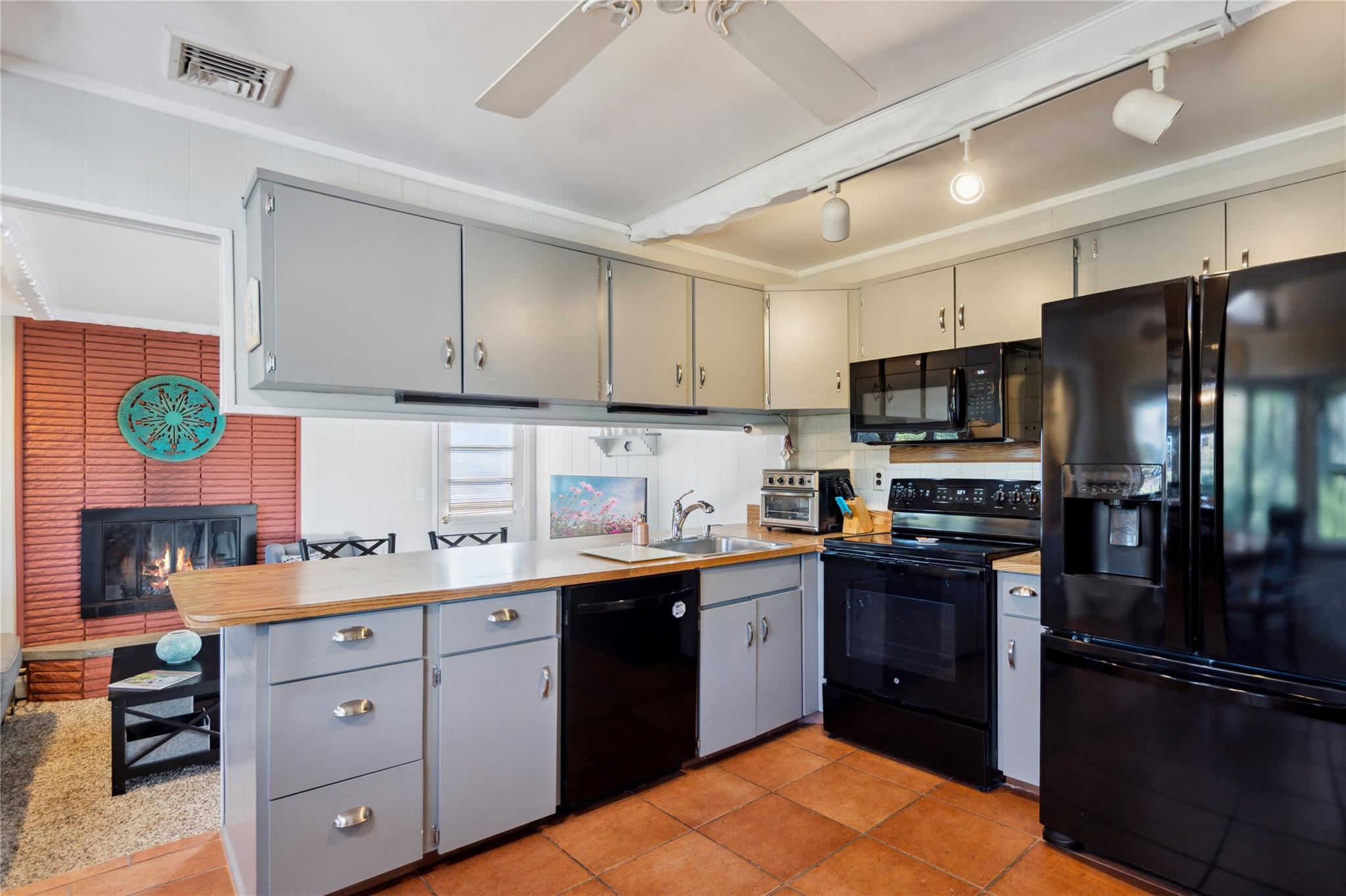169 Loop Drive, Sayville, New York image 6