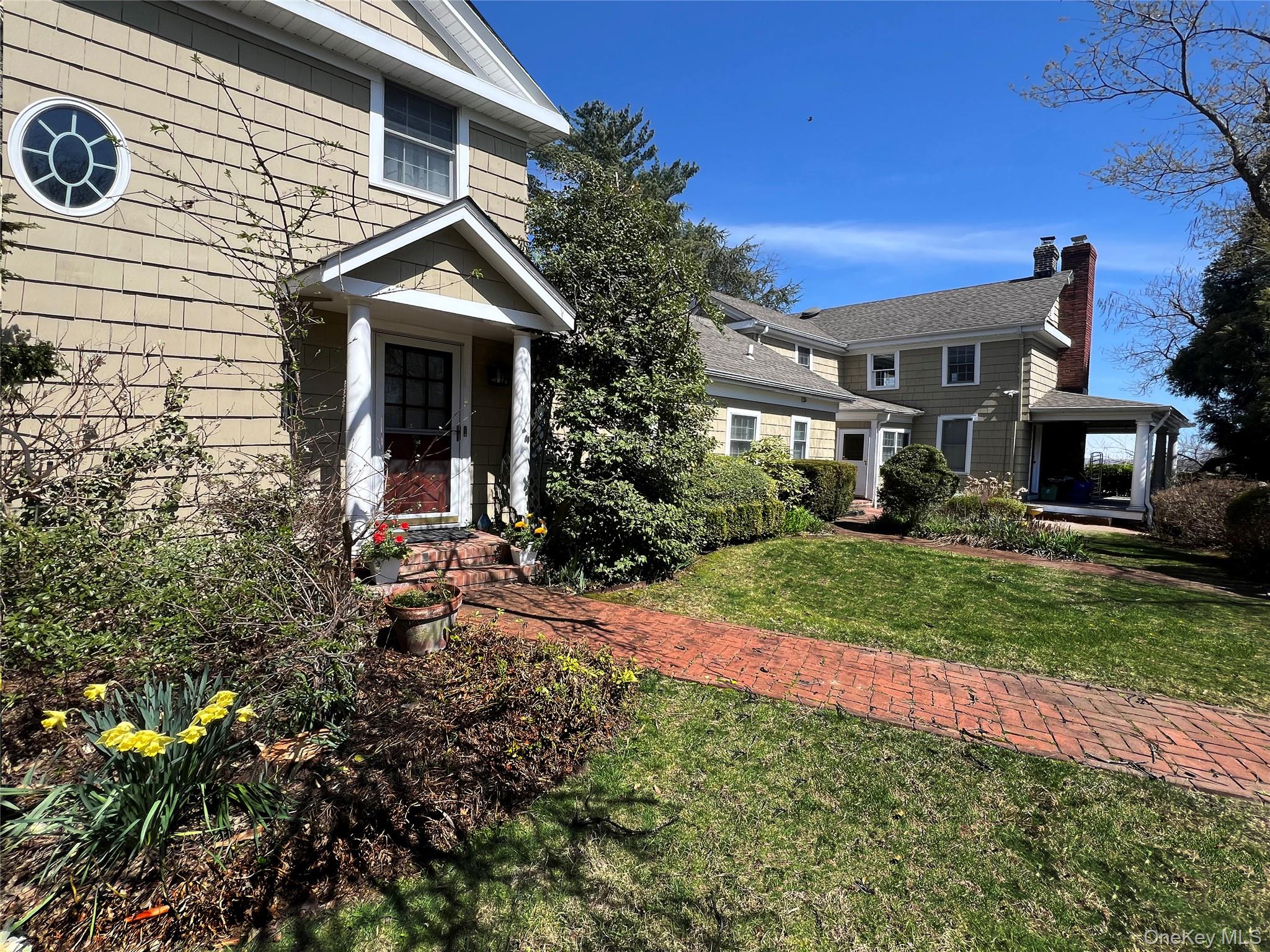 62 Shore Road