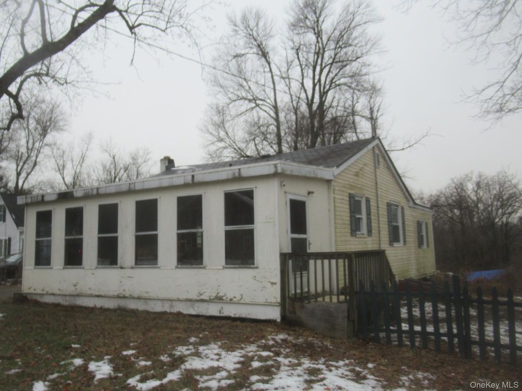 Photo of 162 Osborne Hill Road, Fishkill, NY 12524 (MLS # 943212)