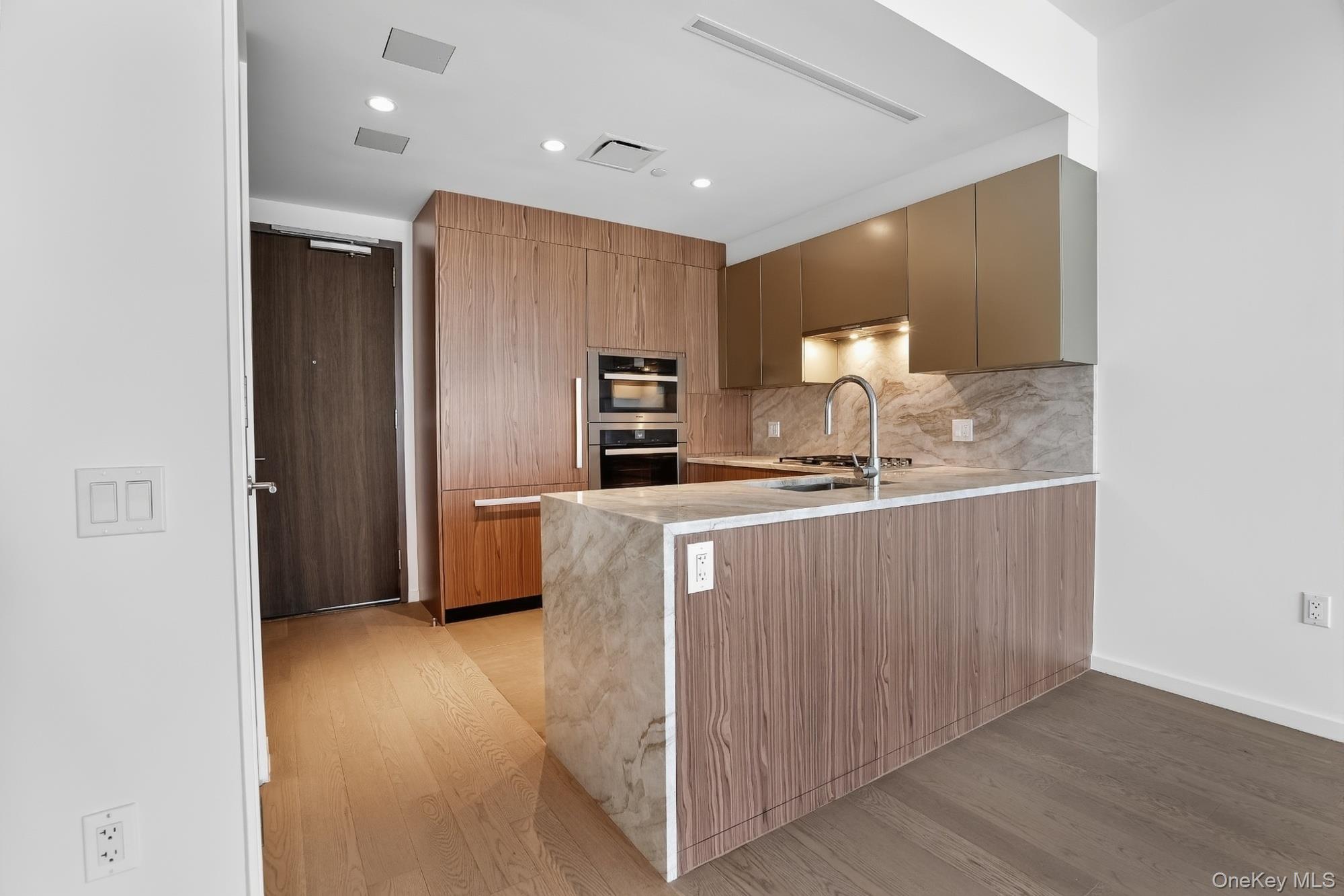 13327 39th Avenue PHC