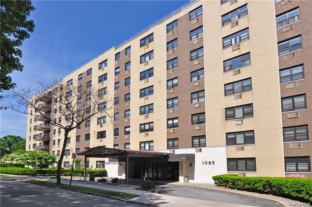 1085 Warburton Avenue #605, Yonkers, New York image 2