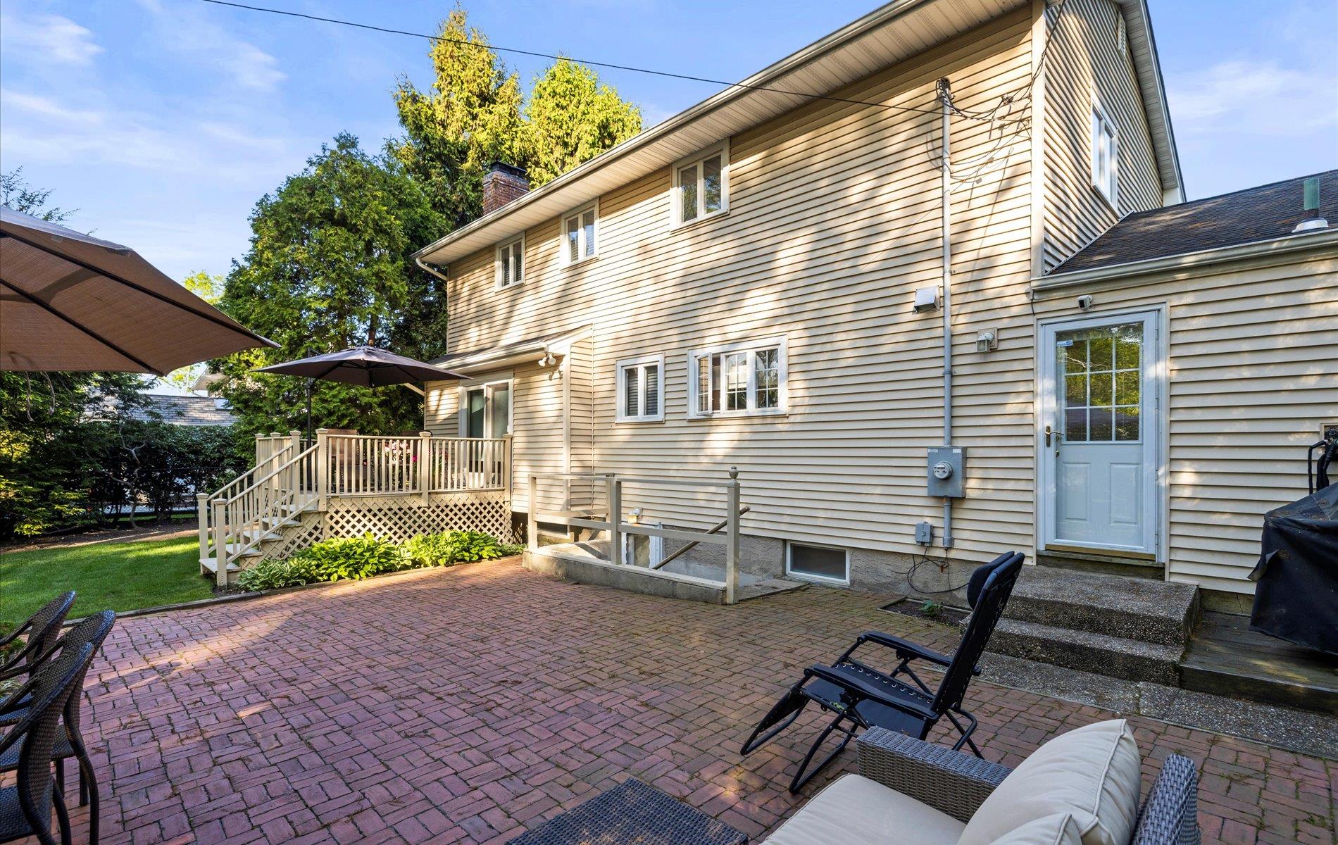 90 Gannet Drive, Commack, New York image 43