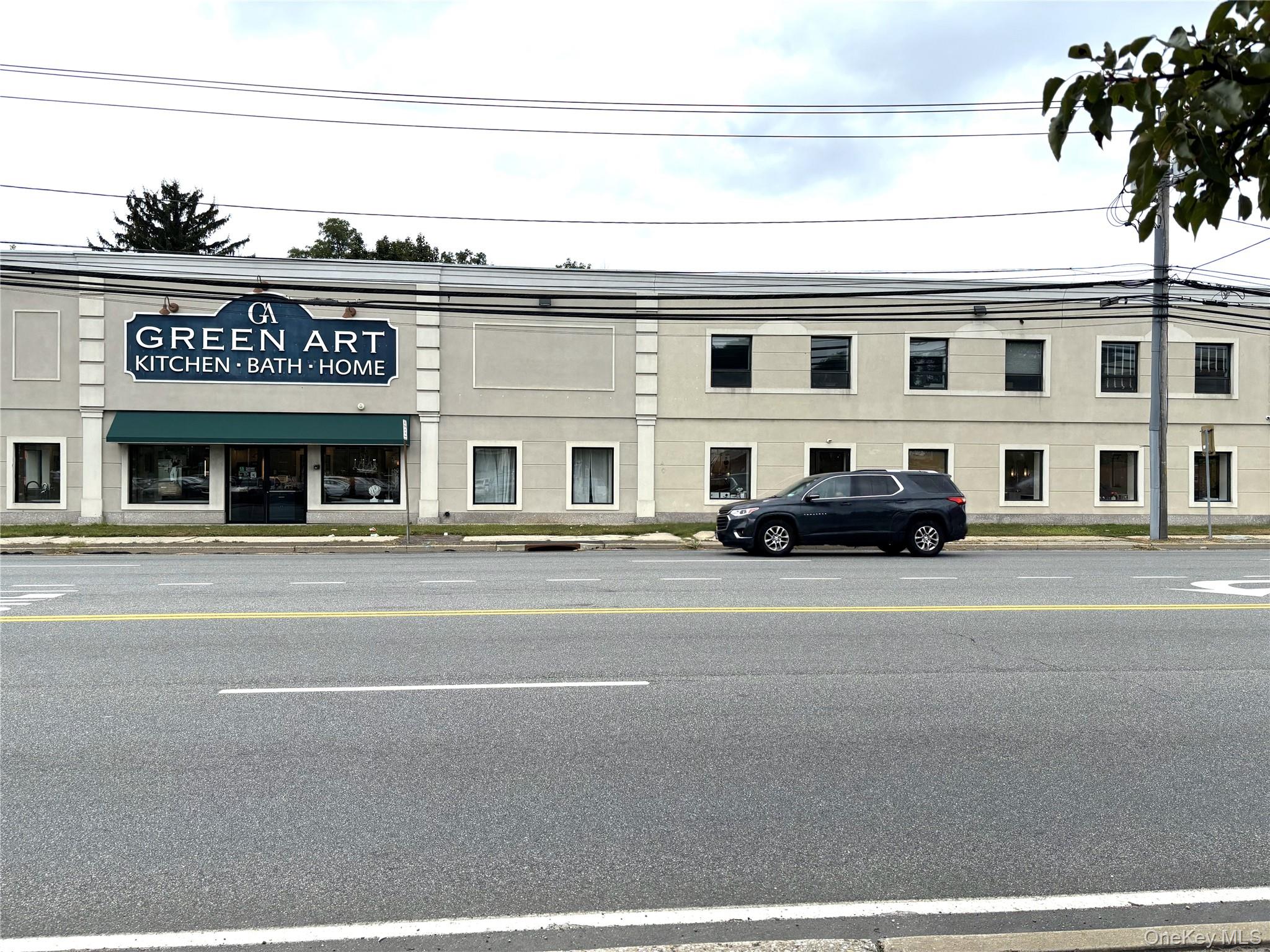 17 E Jericho Turnpike