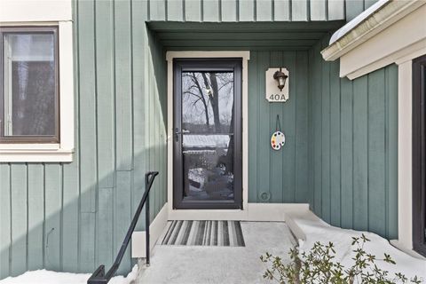 Condo For Sale - 40 Heritage Hills #A<br/> Somers, NY 10589