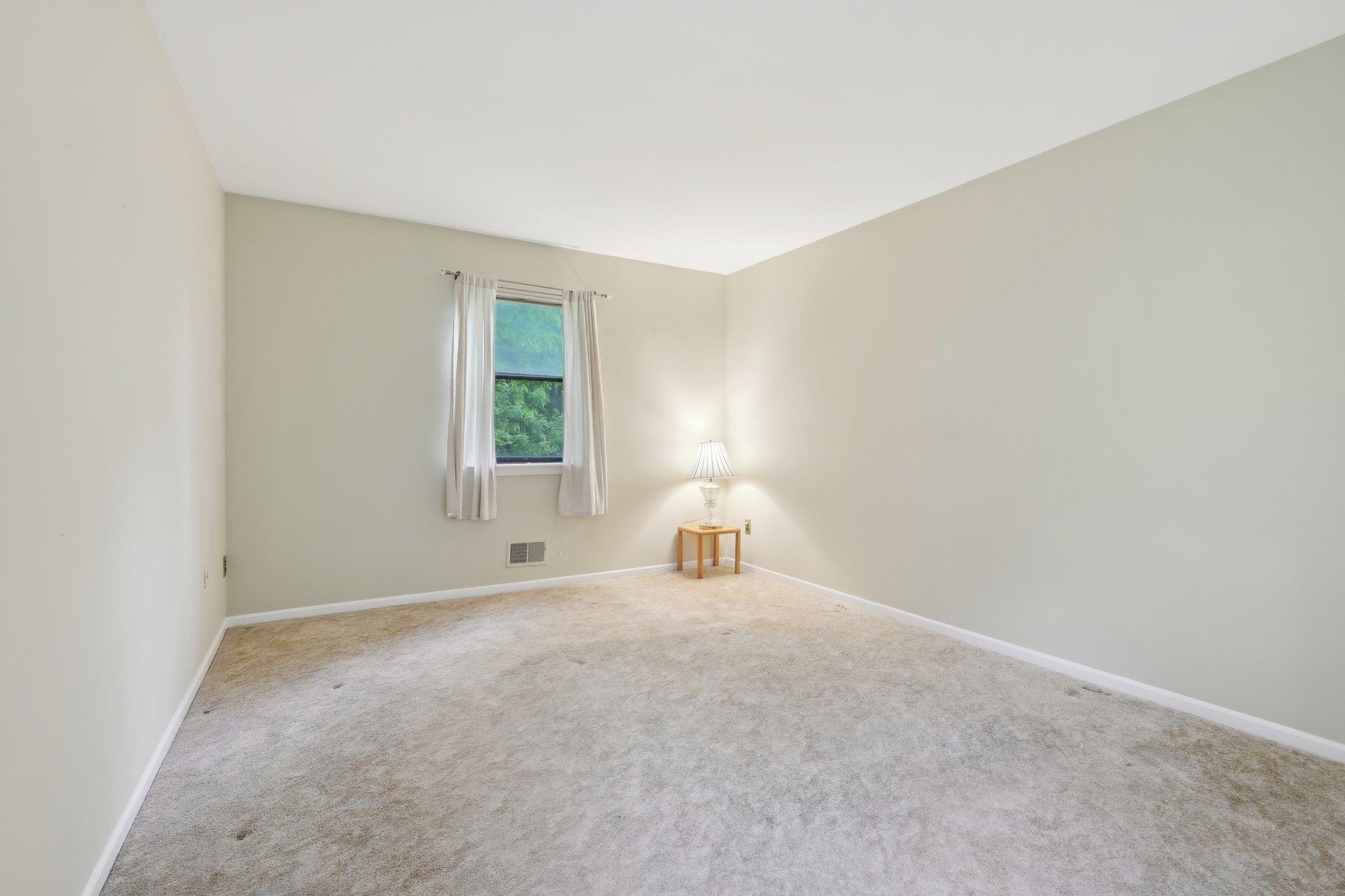 52 Milford Lane #3A, Suffern, New York image 16
