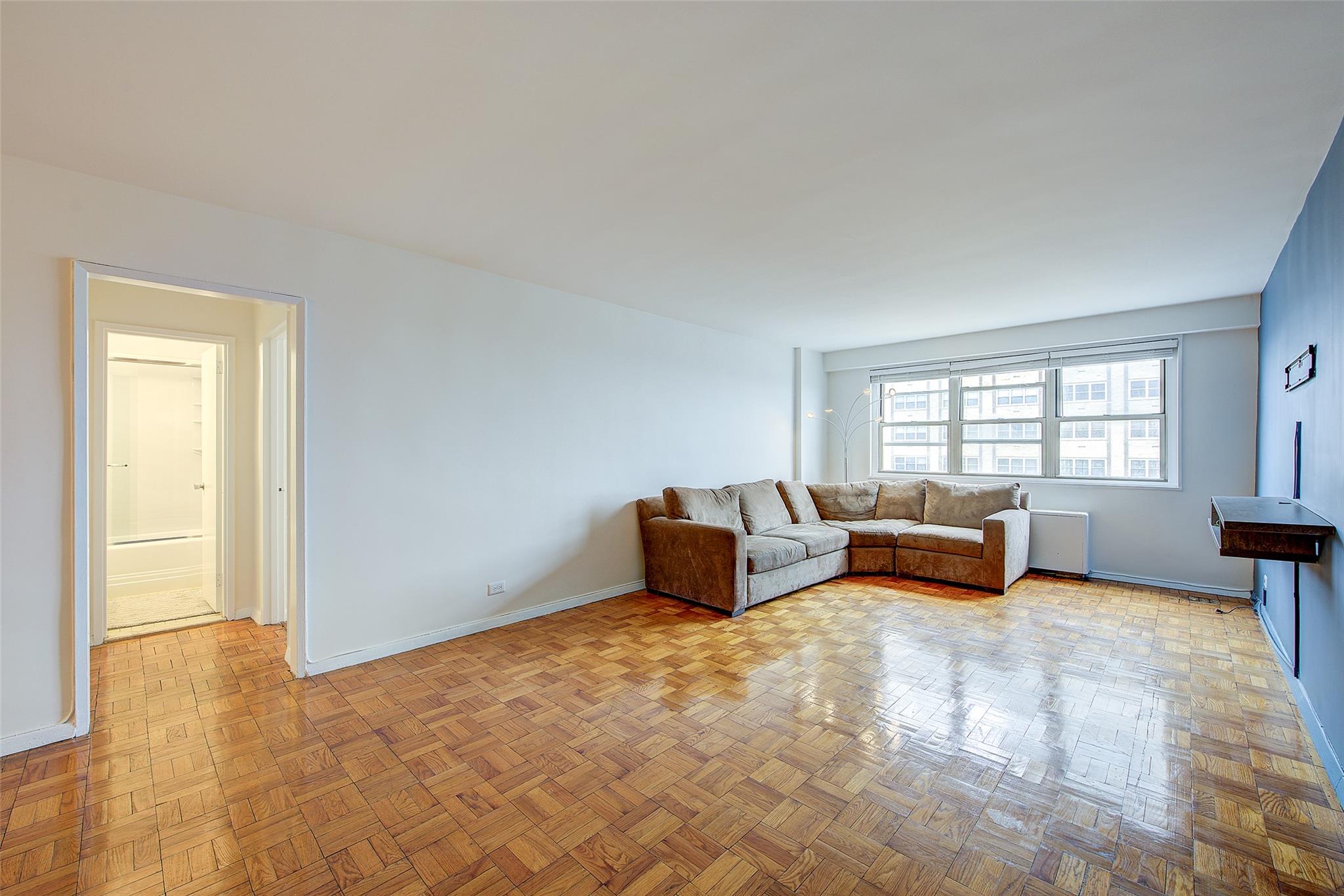 102-30 66th Road #21K, Forest Hills, New York image 2
