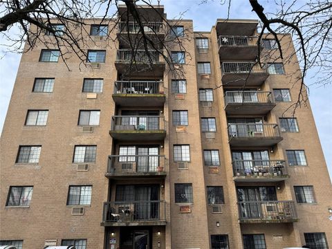 71-49 Metropolitan Avenue Unit 4B, Middle Village, NY 11379 - MLS#: 820232