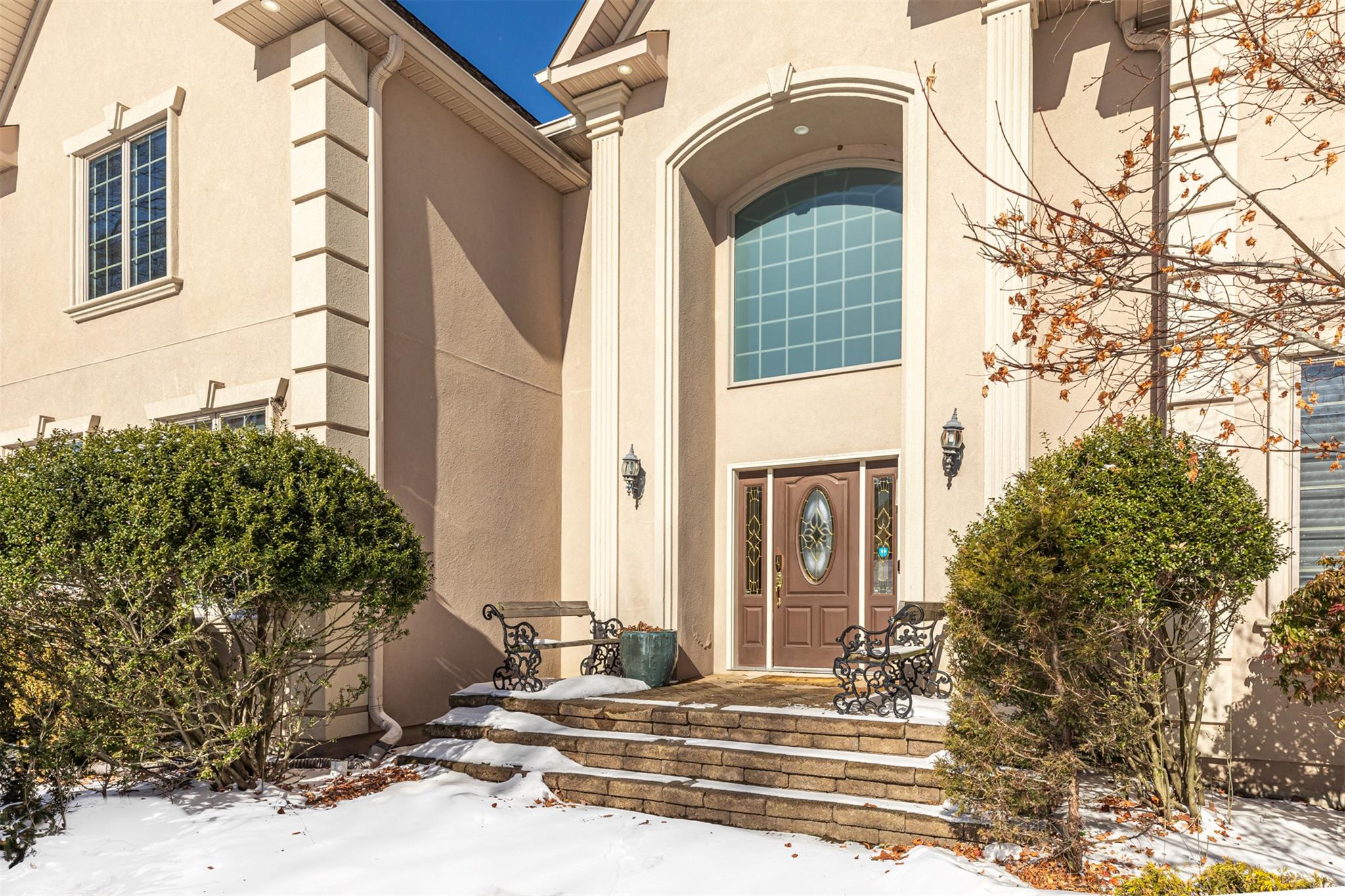 38 Powder Horn Drive, Suffern, New York image 3