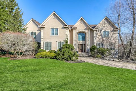 38 Powder Horn Drive, Suffern, NY 10901 - MLS#: 827513