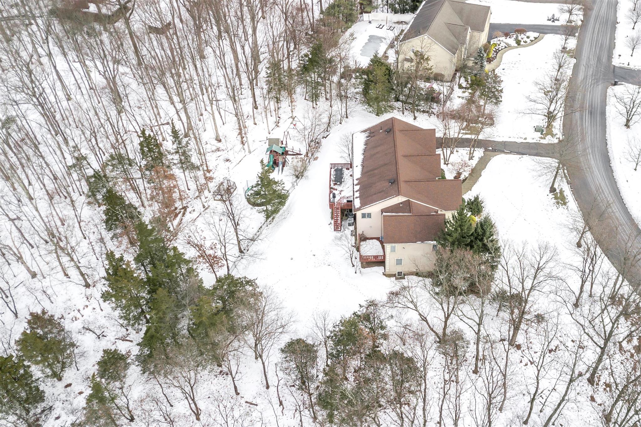 38 Powder Horn Drive, Suffern, New York image 38