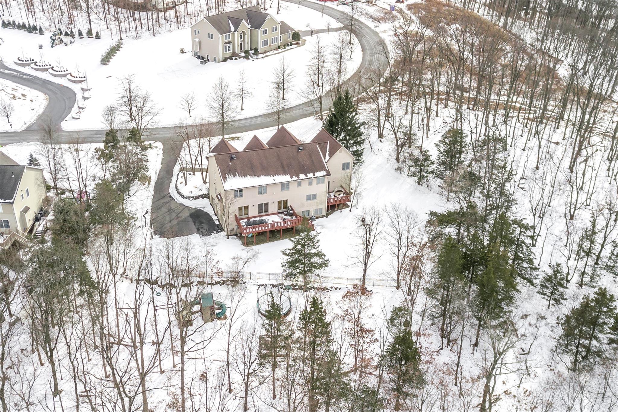 38 Powder Horn Drive, Suffern, New York image 36