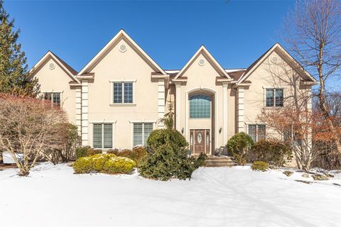 38 Powder Horn Drive, Suffern, NY 10901 - MLS#: 827513
