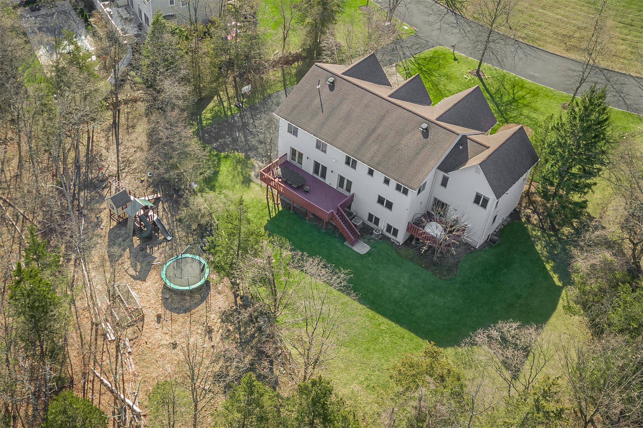 38 Powder Horn Drive, Suffern, New York image 47