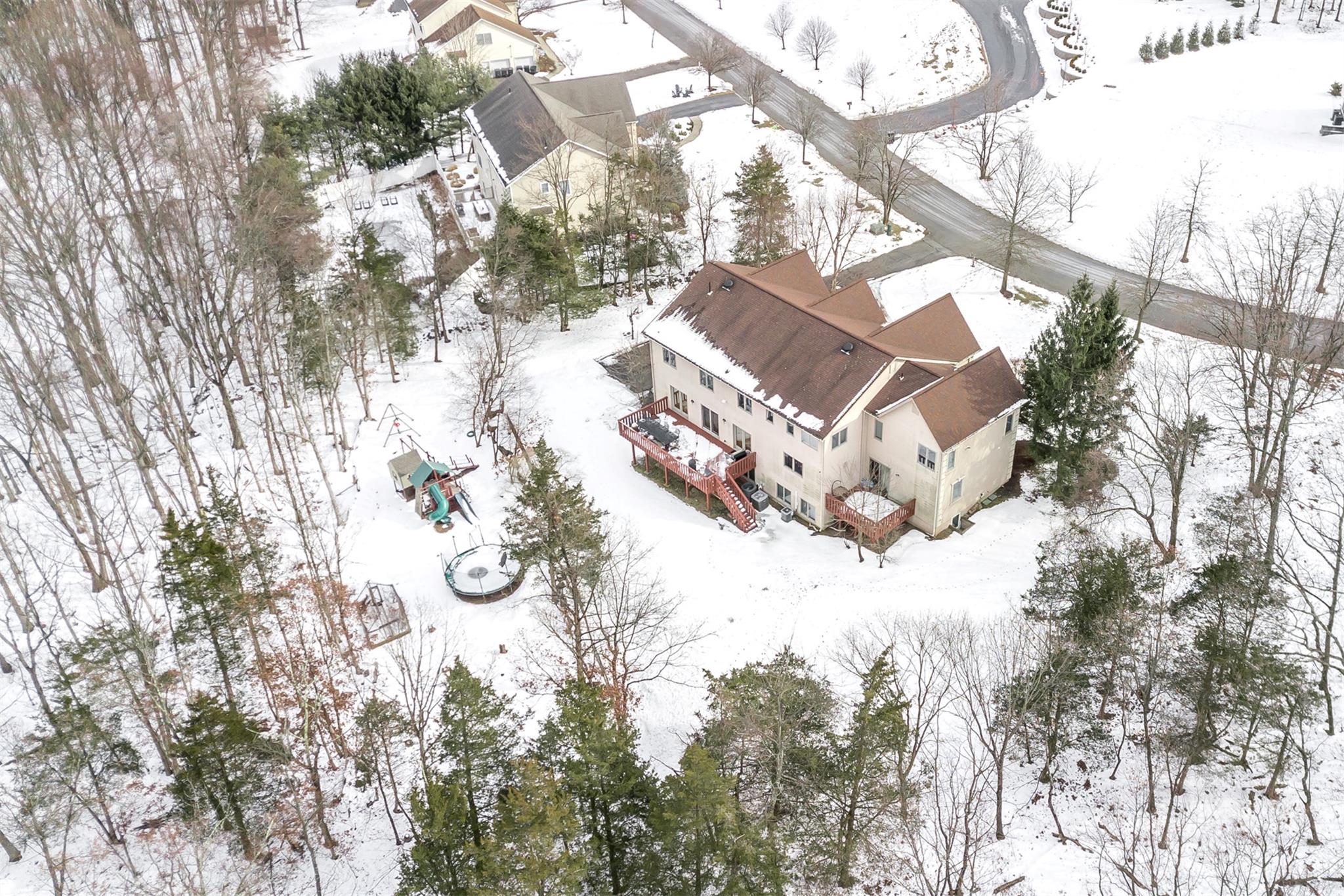 38 Powder Horn Drive, Suffern, New York image 37